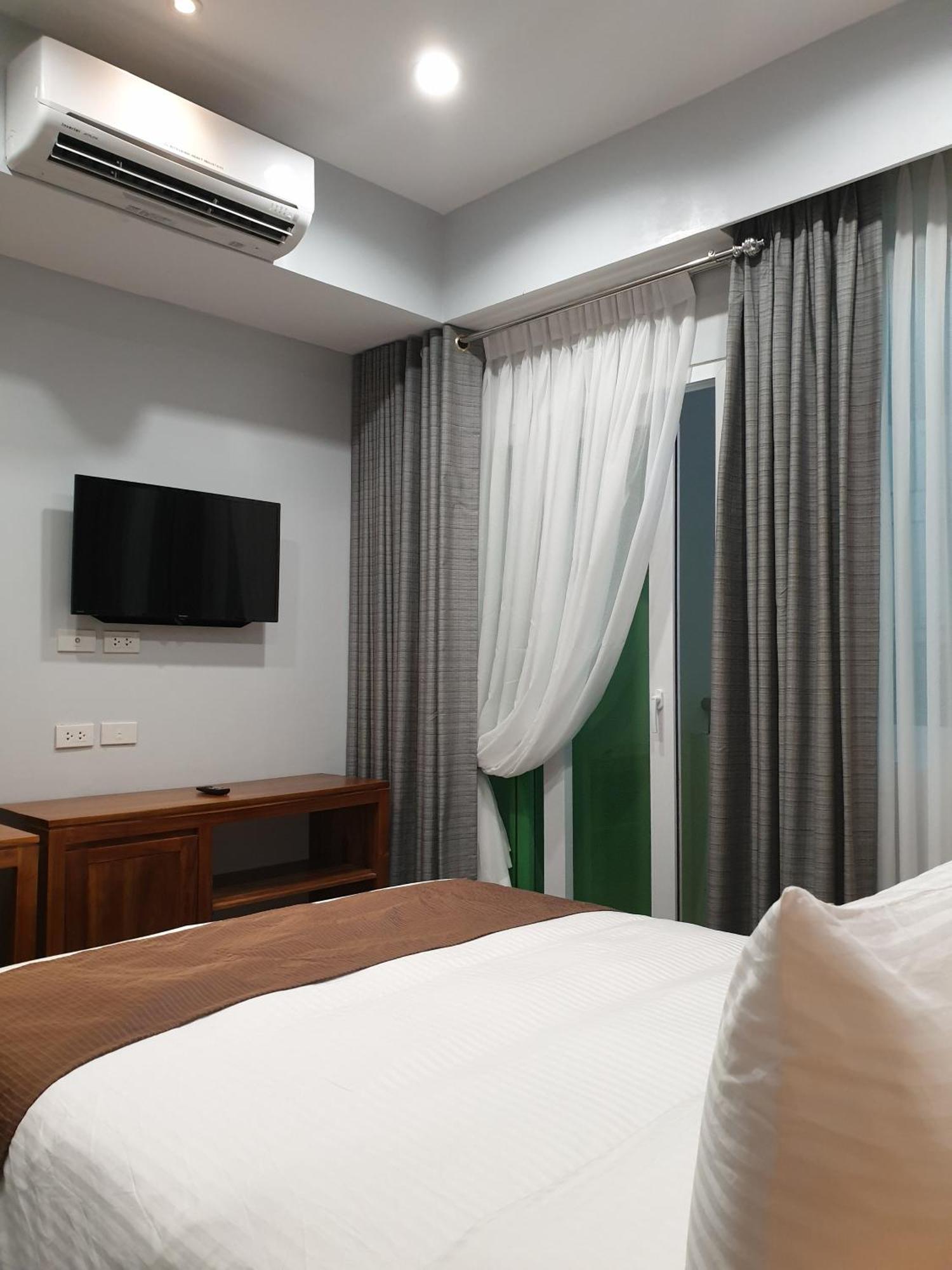 Li Mkt Makati City Eksteriør bilde