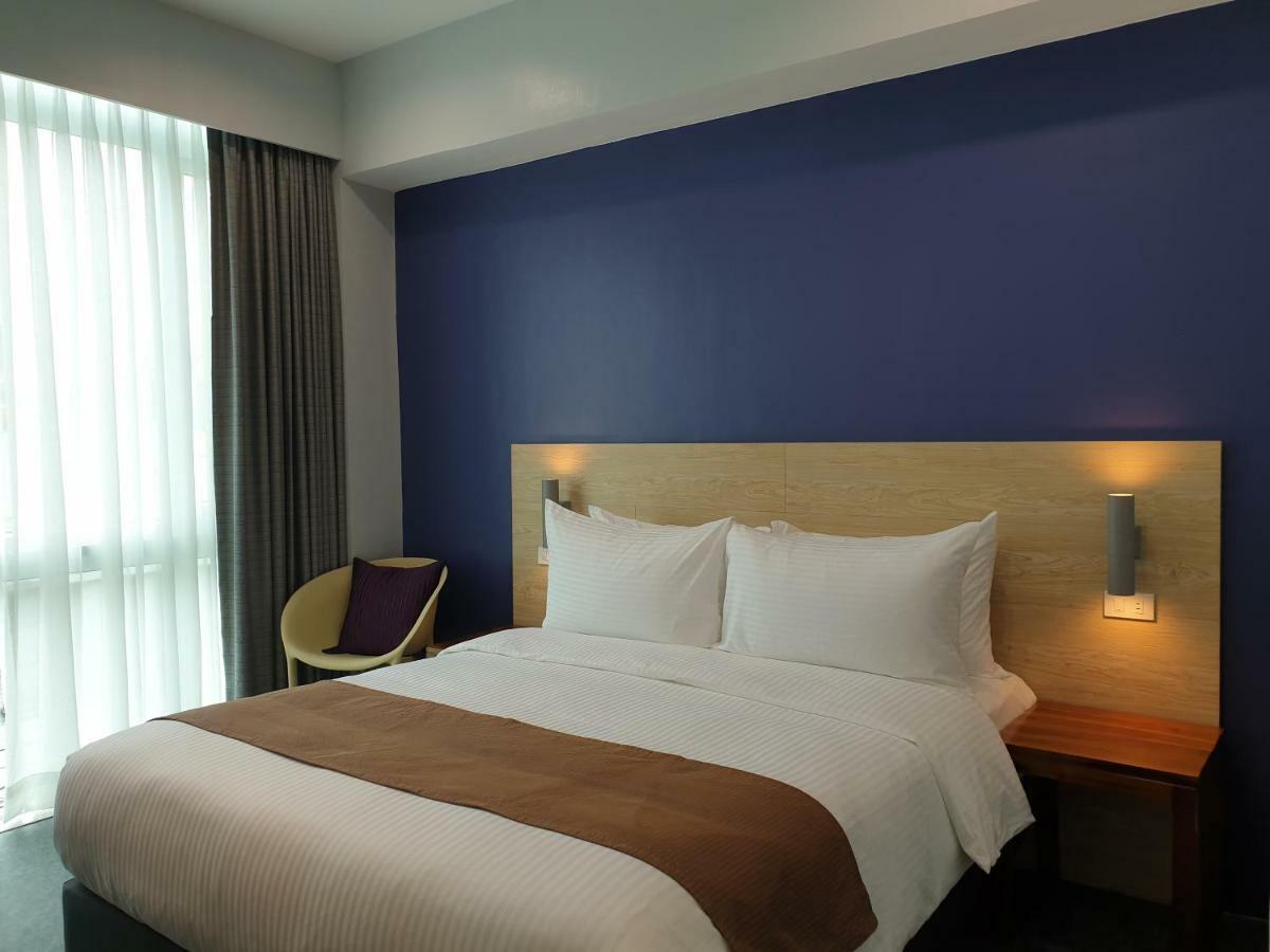 Li Mkt Makati City Eksteriør bilde